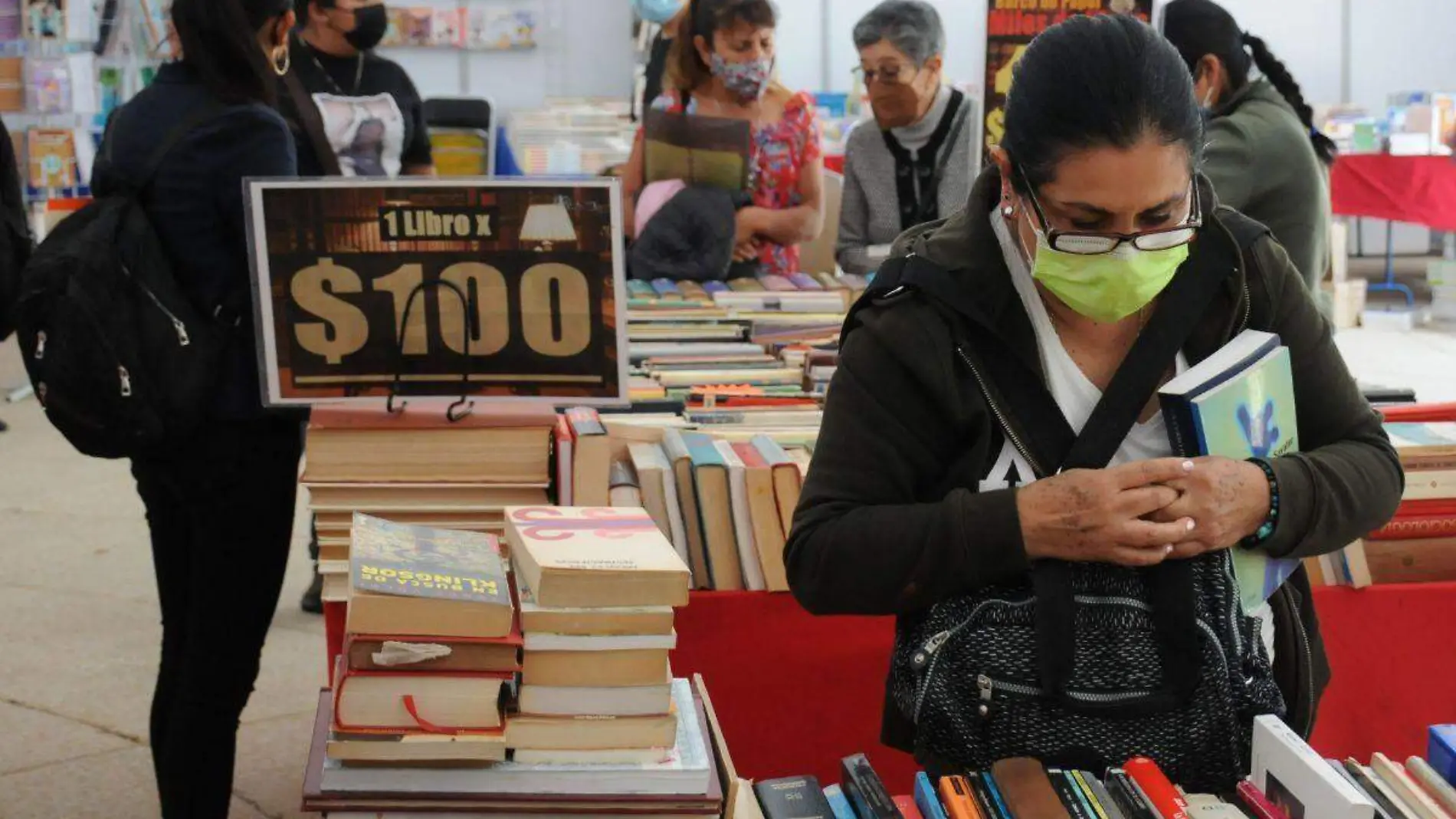 Remate de libros en la CDMX